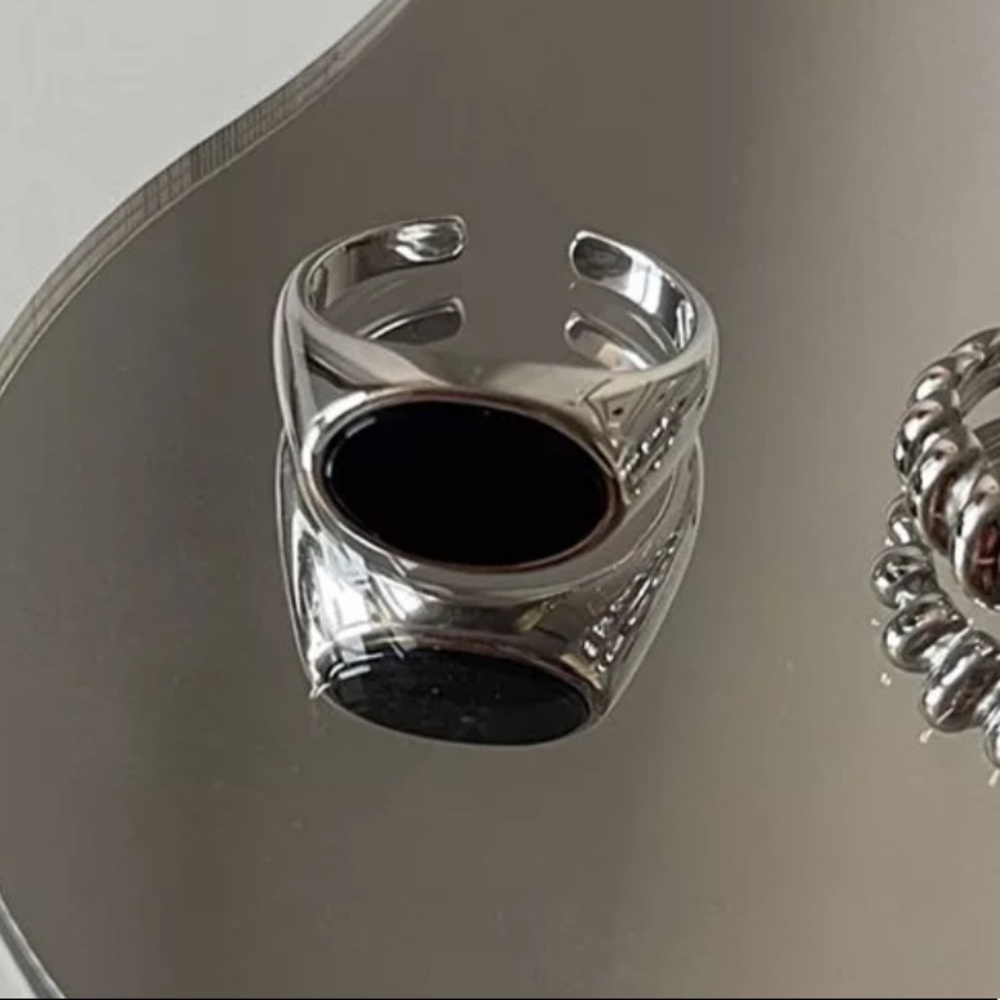 ⚡️Insta black oval sterling open ring - Picture 5 of 5